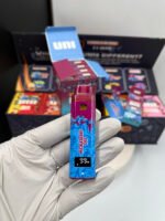 Uni 2g Premium Live Resin 3-in-1 Flavor Disposables